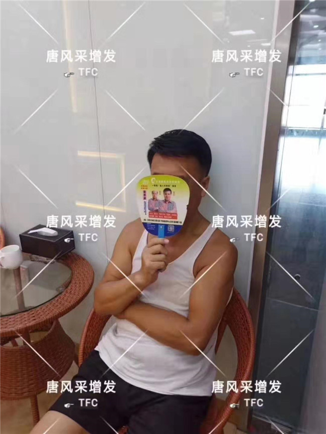 中老年人假發(fā)專賣店 唐風(fēng)采客戶案例增發(fā)后